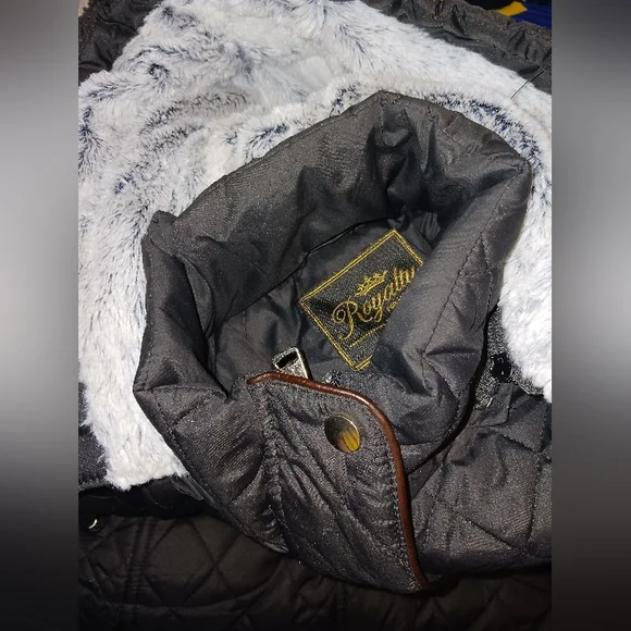 Jacket - Picture 8 of 11